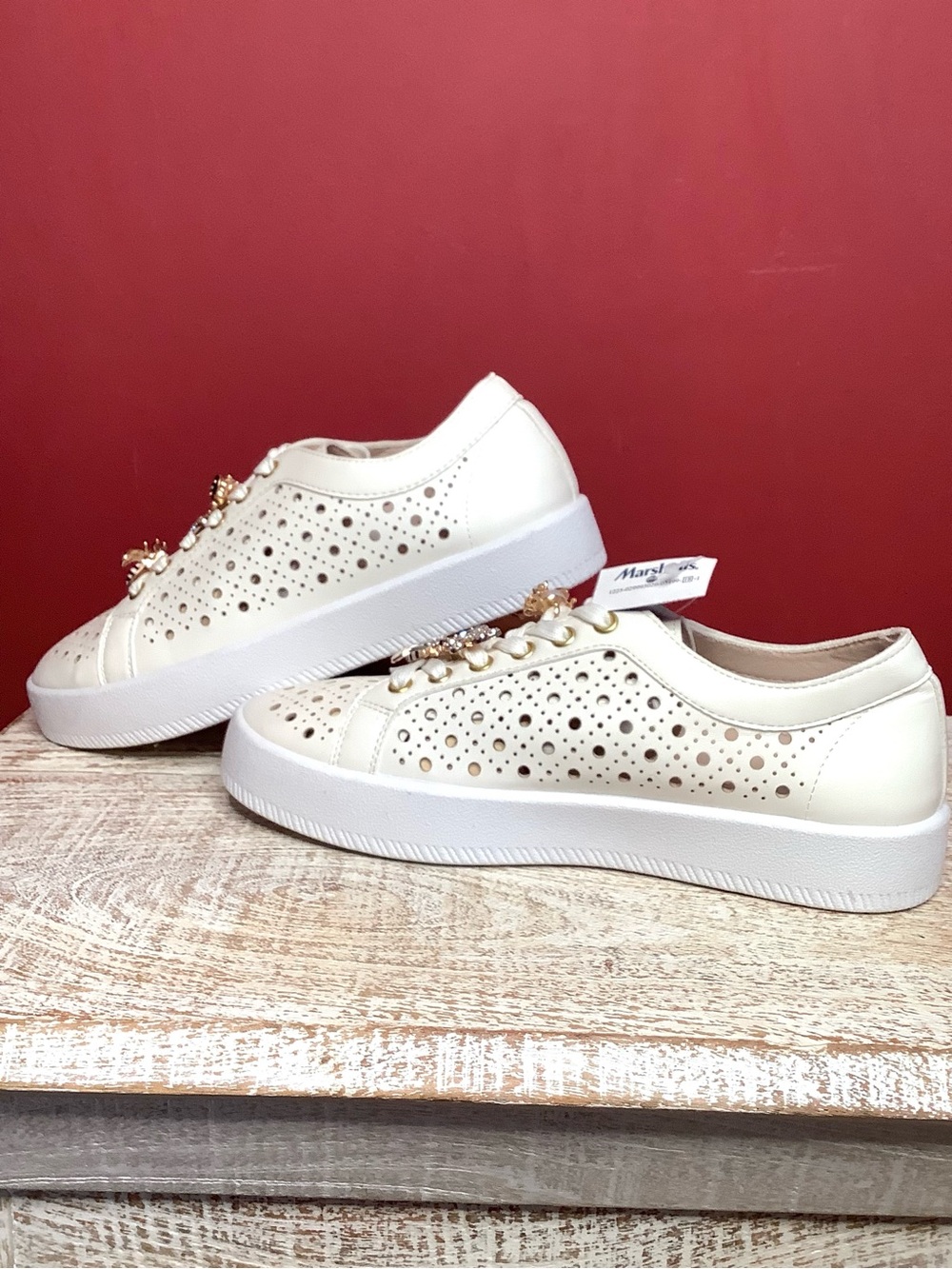 DV Roxanne Off White Airy Platform Sneakers Bee & Butterfly Bling Charms - Picture 10 of 16